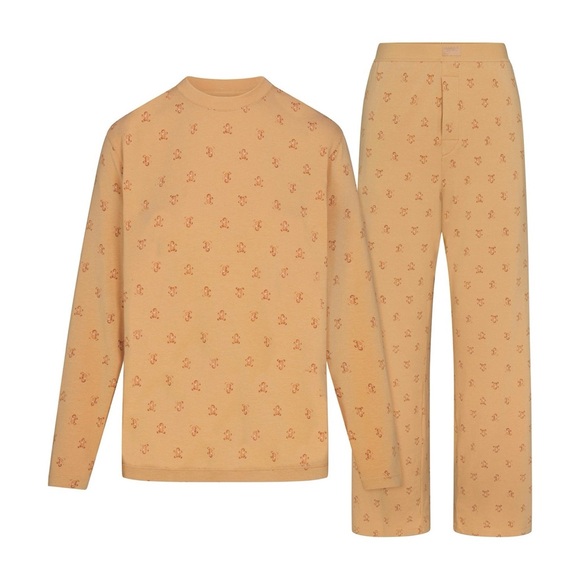 NWT Skims (M) FULL SET Boyfriend Shirt + Lounge Pant Gingerbread Print - Picture 4 of 4